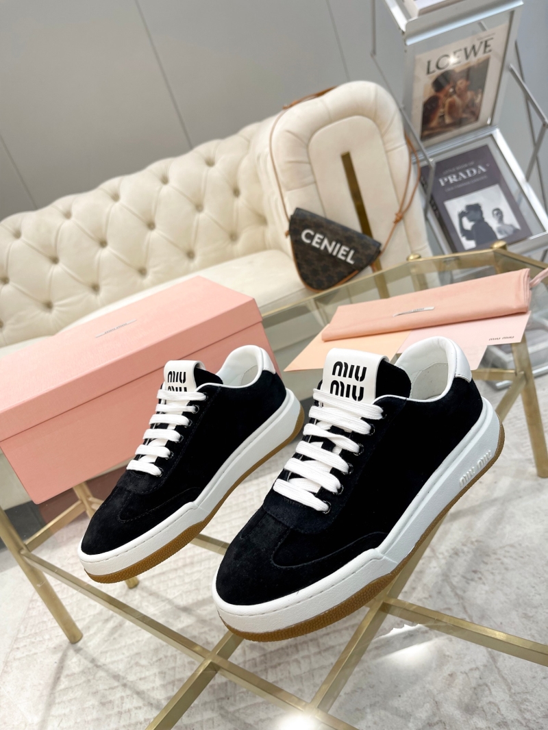 Miu Miu Casual Shoes